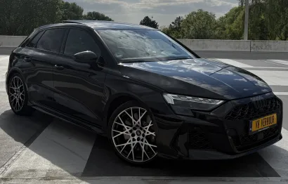 Huur Audi RS3 2025 HULK Edition
