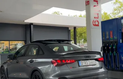 Huur Audi RS3 Limousine (2025)