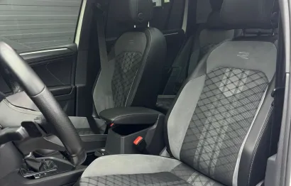 Huur Volkswagen Tiguan R-Line