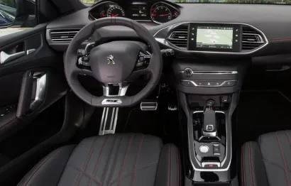 Huur Peugeot 308