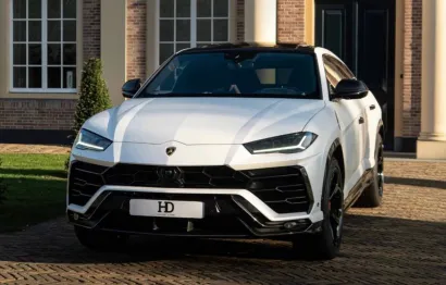 Huur Lamborghini Urus