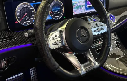 Huur Mercedes-Benz E63s AMG