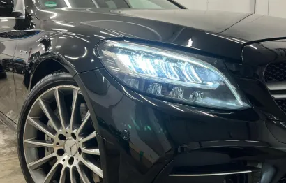 Huur Mercedes-Benz C43 AMG