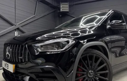 Huur Mercedes Benz GLA45s AMG