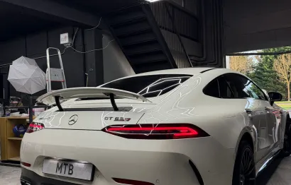 Huur Mercedes Benz GT63s AMG