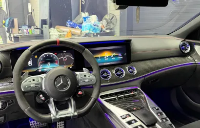 Huur Mercedes Benz GT63s AMG