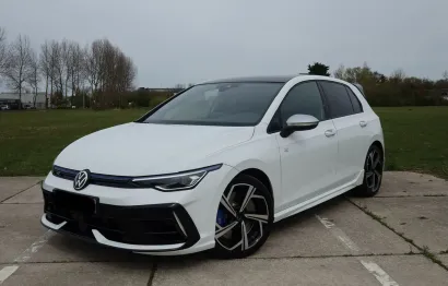 Huur Volkswagen Golf 8.5R