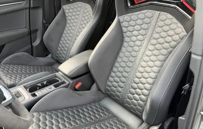 Huur Audi RSQ3 Performance 1/555 Edition
