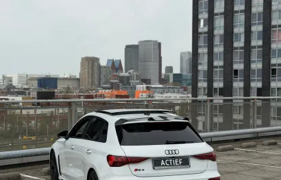 Huur Audi RS3 Sportback