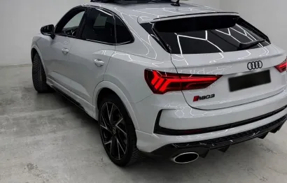 Huur Audi RSQ3 Sportback