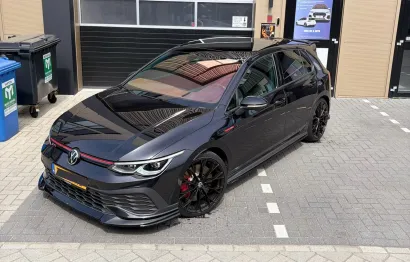 Huur Volkswagen Golf 8 GTI Clubsport