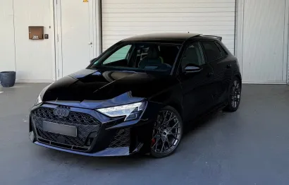Huur Audi RS3 Sportback (2025)