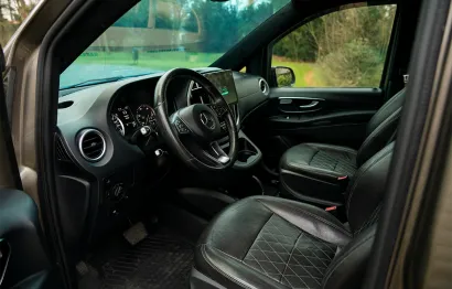 Huur Mercedes Benz Vito VIP Bus