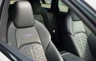 Huur Audi RS6 Performance (2026)