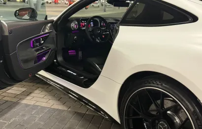 Huur Mercedes Benz GT63s F1 Edition (2026)