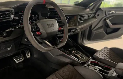 Huur Audi RS3 Sportback (2026)