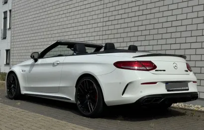 Huur Mercedes Benz C63s AMG