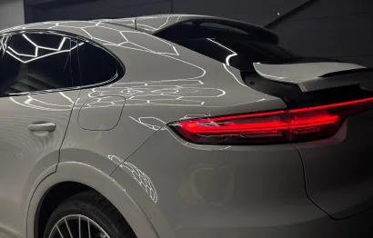 Huur Porsche Cayenne