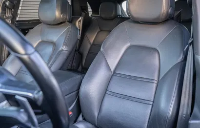 Huur Porsche Cayenne