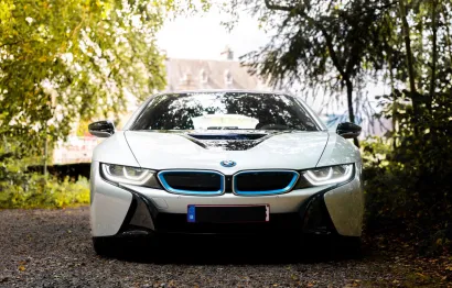 Huur BMW i8