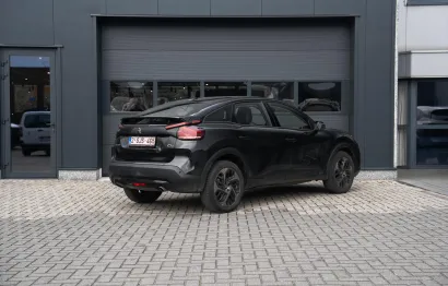 Huur Citroën C4