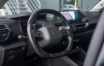 Huur Citroën C4