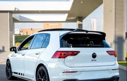 Huur Volkswagen Golf 8 GTI Clubsport