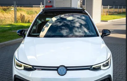 Huur Volkswagen Golf 8 GTI Clubsport