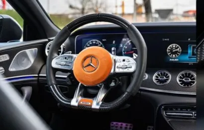 Huur Mercedes-Benz GT700 BRABUS