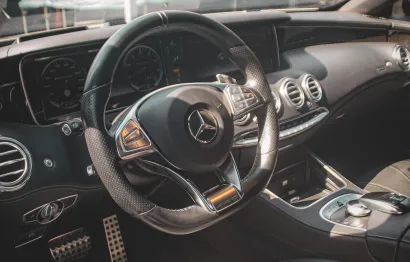 Huur Mercedes S63 AMG Cabrio