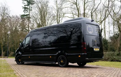 Huur Mercedes Sprinter VIP Bus