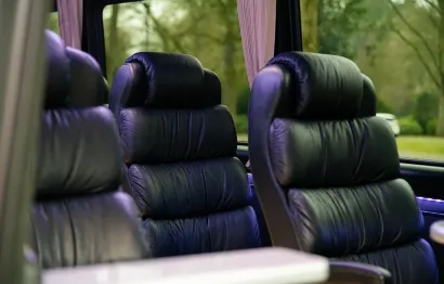 Huur Mercedes Sprinter VIP Bus