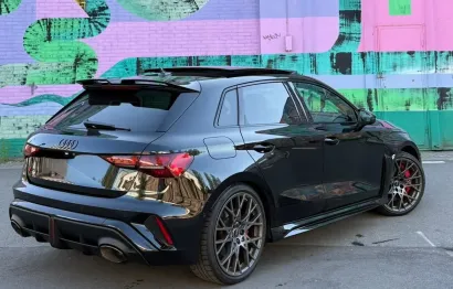 Huur Audi RS3 Sportback