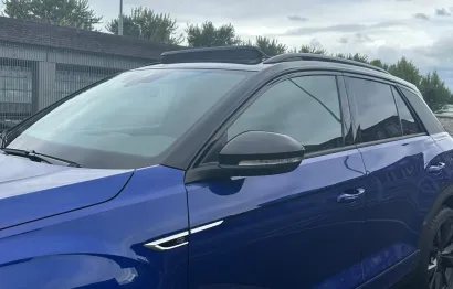Huur Volkswagen T-Roc R-Line