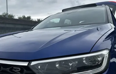 Huur Volkswagen T-Roc R-Line