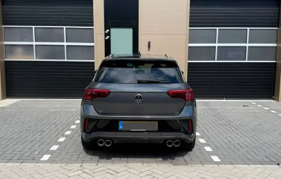Huur Volkswagen T-Roc R-Line