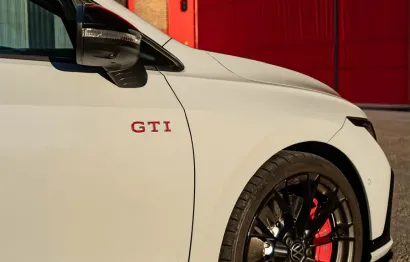 Huur Volkswagen Golf 8.5 GTI Clubsport