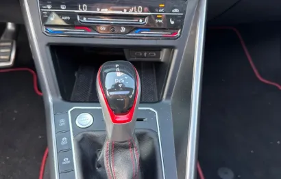 Huur Volkswagen Polo GTI
