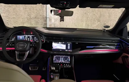 Huur Audi RSQ8 Performance