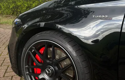 Huur Mercedes Benz A45s AMG