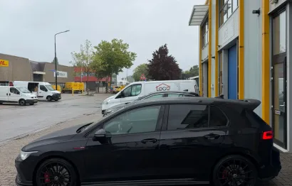 Huur Volkswagen Golf 8 GTI Clubsport 45 Jahre