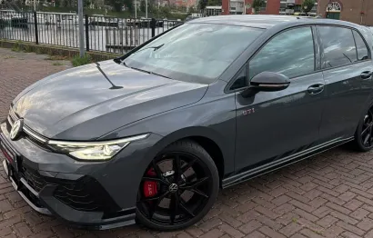 Huur Volkswagen Golf 8.5 GTI Clubsport