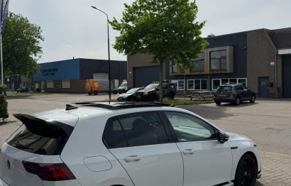 Huur Volkswagen Golf 8 GTI Clubsport