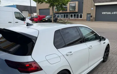 Huur Volkswagen Golf 8R Performance