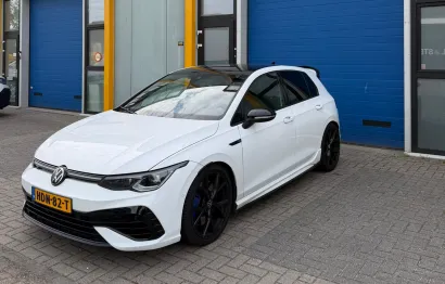Huur Volkswagen Golf 8R Performance