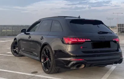 Huur Audi RS4 Performance