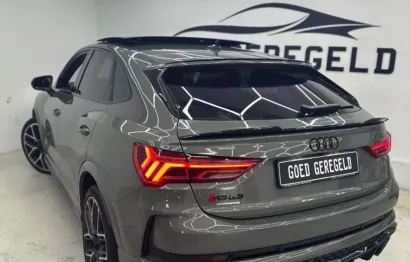 Huur Audi RSQ3 10 years Edition