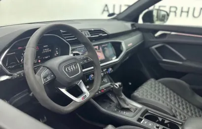 Huur Audi RSQ3 10 years Edition