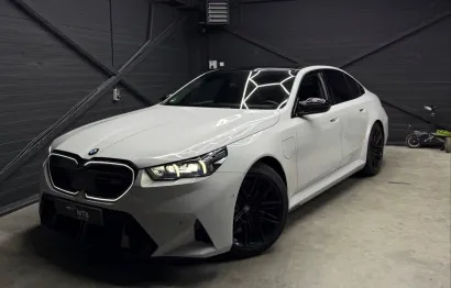 Huur BMW M5 Competition