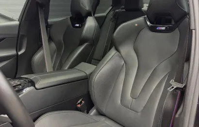 Huur BMW M5 Competition